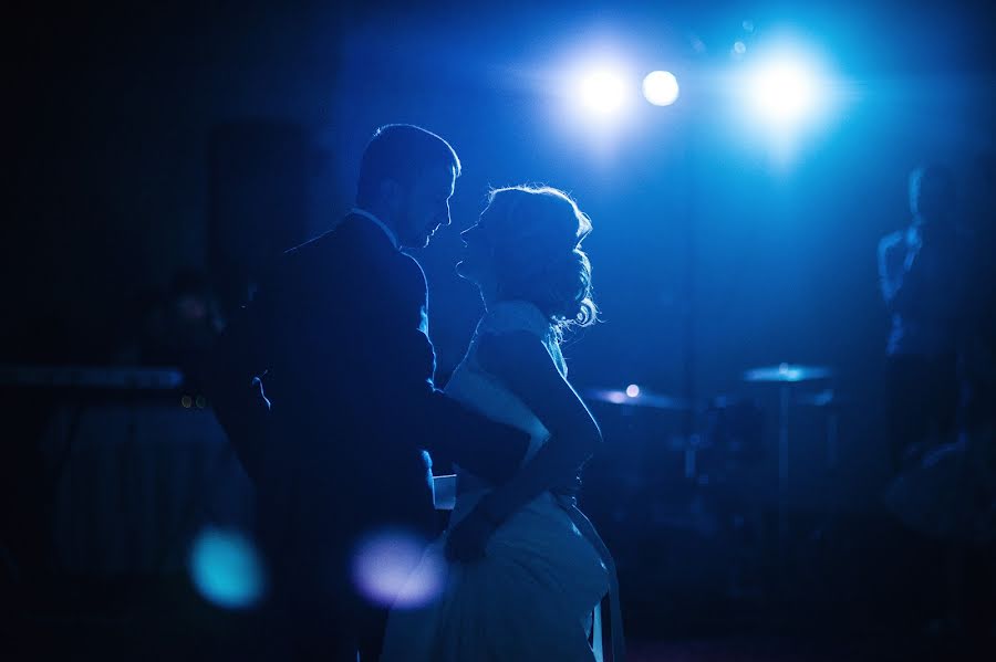 Fotógrafo de casamento Artur Eremeev (pro100art). Foto de 24 de fevereiro 2017