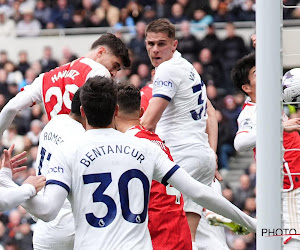 St Totteringham's Day: Arsenal betaalt bibbergeld, maar houdt titeldromen levendig