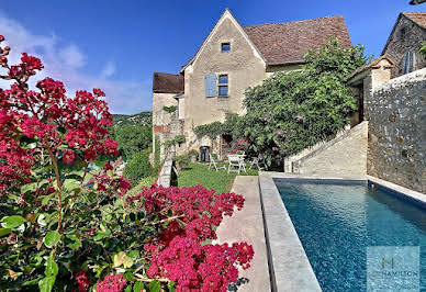 House with pool and terrace 3