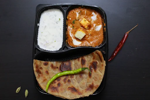 Paneer Butter Masala With Lachha Paratha