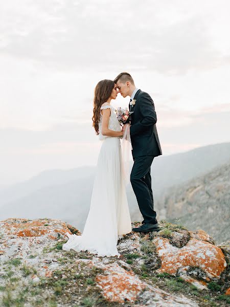 Fotógrafo de casamento Mikhail Toropov (ttlstudio). Foto de 7 de julho 2016