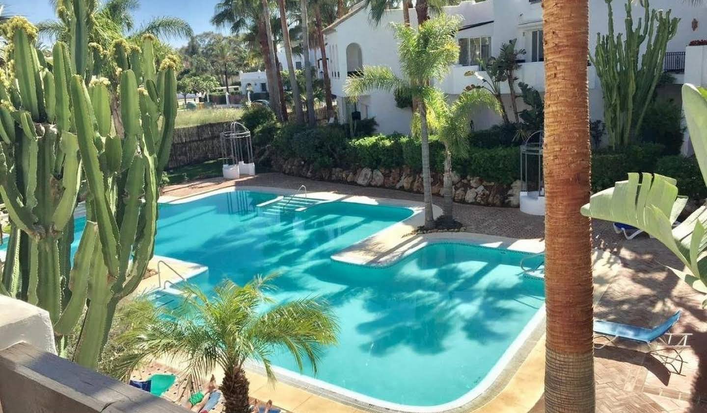 Apartment with terrace and pool Marbella