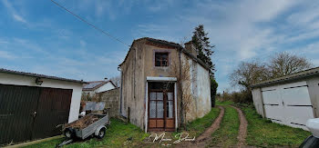 maison à Nueil-les-Aubiers (79)