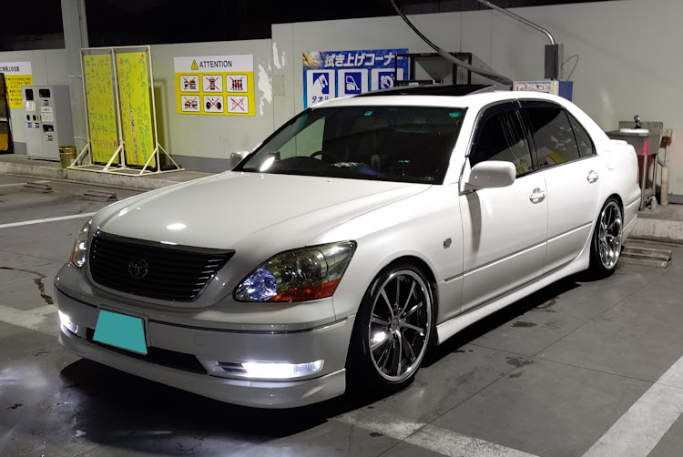 セルシオの洗車・シンプルVIPに関するカスタム事例の投稿画像1枚目