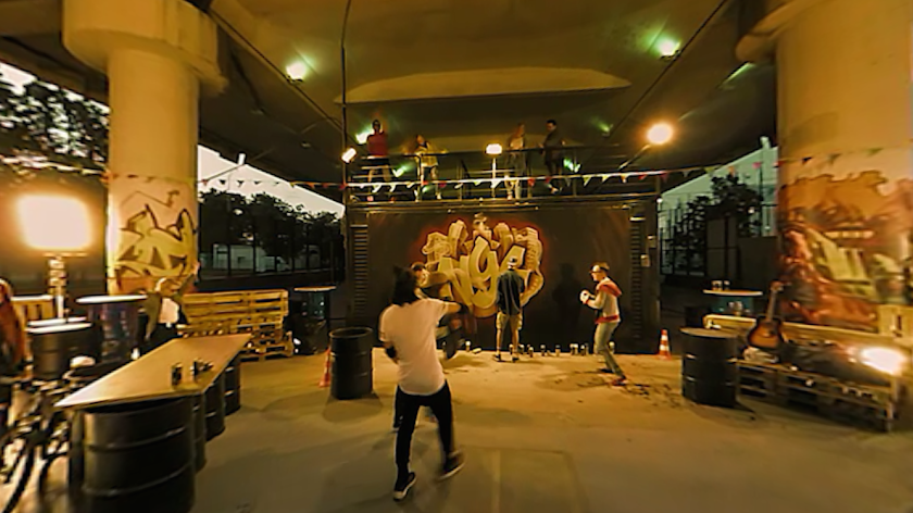 Miller VR Screen 1