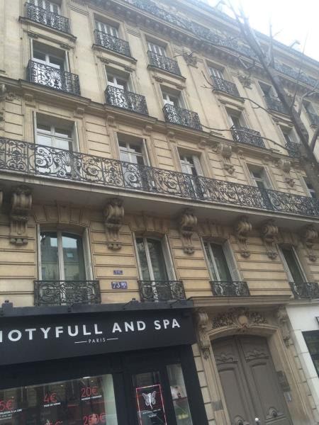 Location  appartement 2 pièces 50 m² à Paris 17ème (75017), 1 708 €
