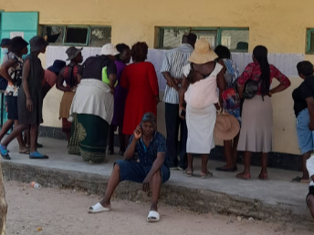 Many voters struggled to find their names at the polling stations as the Zimbabwean elections kicked off on Wednesday.