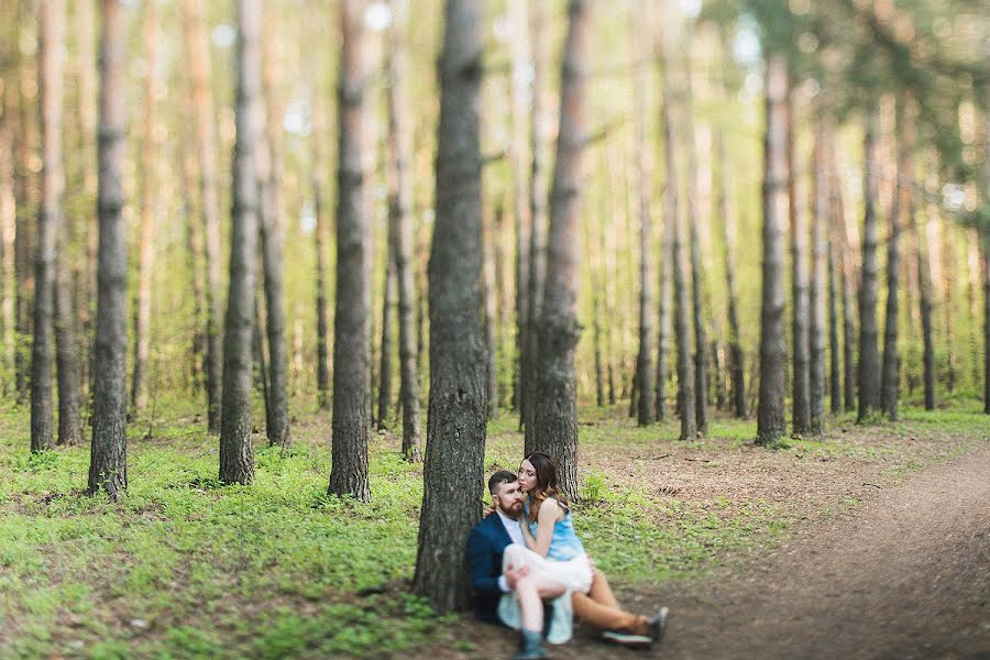 Photographe de mariage Anna Kovaleva (kovaleva). Photo du 13 mai 2015