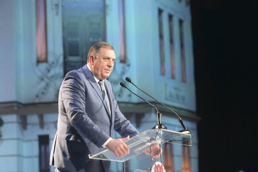 Dodik: Potpisaću zakone koje je poništio Šmit, EU deli BiH