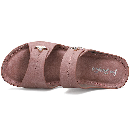 Title 3, Womens Wedge Sandals & Slippers