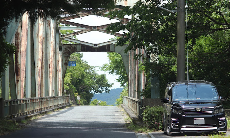 ヴォクシーのナイトカメ活ドライブ・山道ドライブ・紫陽花を求めて...・埠頭撮影・買い物ついでの撮影📸に関するカスタム事例の投稿画像3枚目