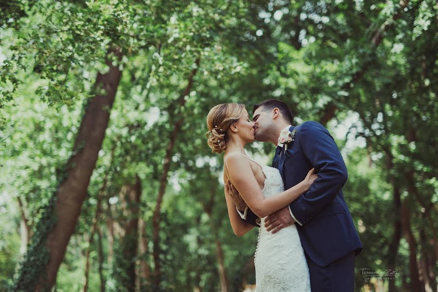 Fotografo di matrimoni Zoltán Tarnavölgyi (tarnafoto). Foto del 3 marzo 2019