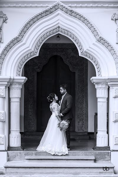 शादी का फोटोग्राफर Buddhika Nishan Wickramaarachchi (buddhika2net)। नवम्बर 7 2021 का फोटो