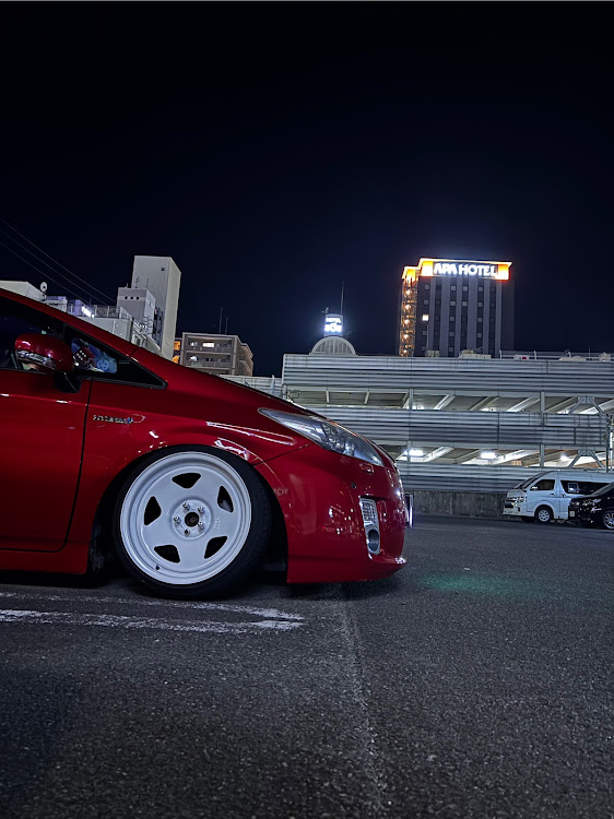プリウスのホイール交換・DIY・車高調整に関するカスタム事例の投稿画像7枚目
