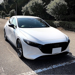 MAZDA3