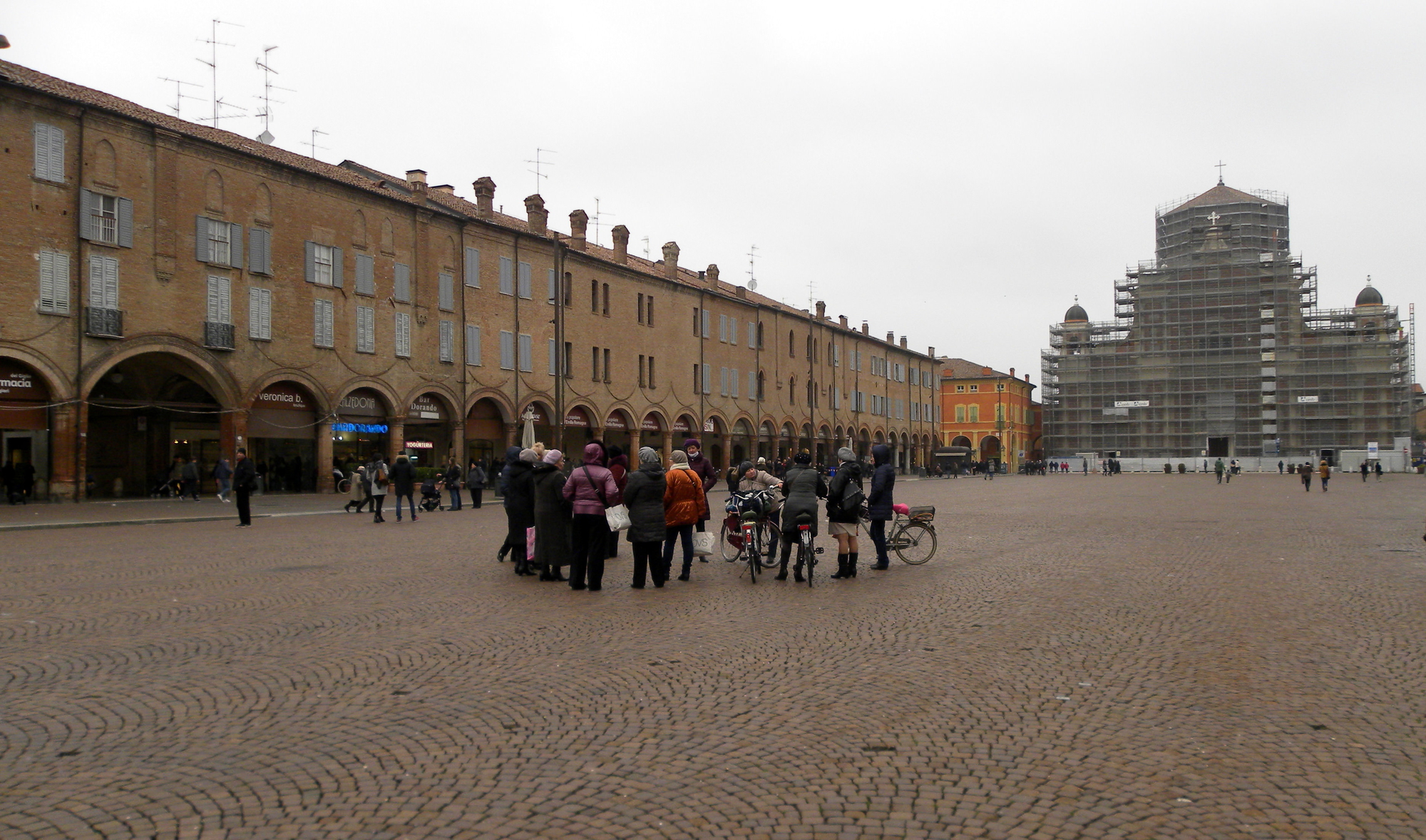 Est Europa in piazza di Iskander08