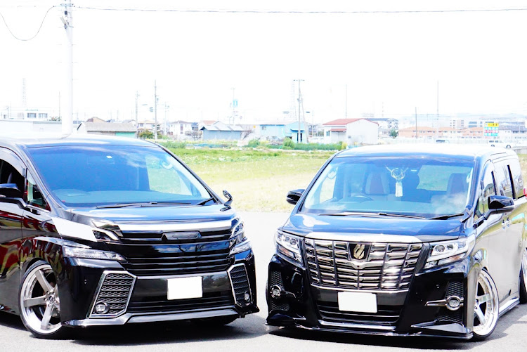 アルファードの旦那中毒・車無しでは生きてけねぇに関するカスタム事例の投稿画像3枚目