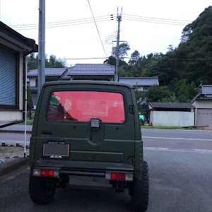 ジムニー JA11V