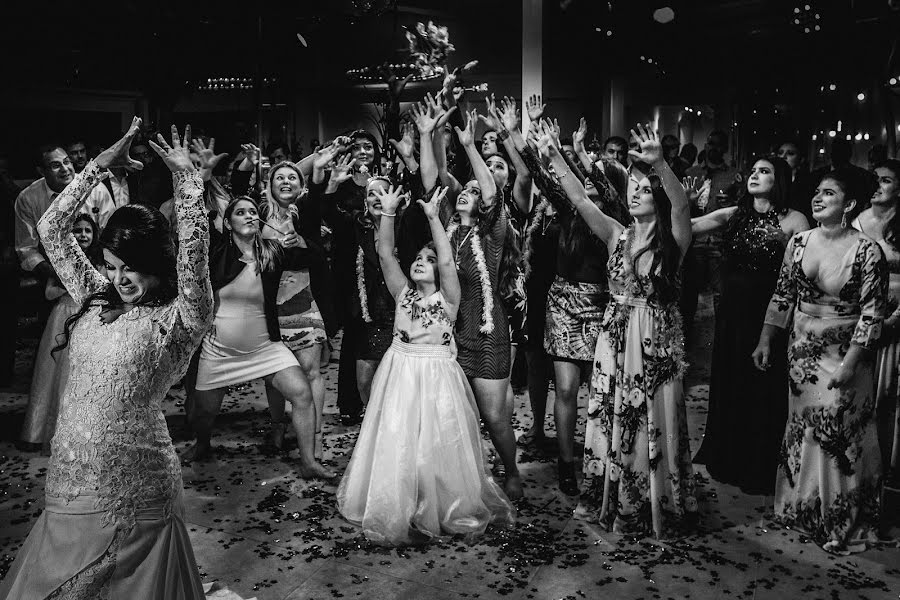 Wedding photographer Massarelli Diogo Massarelli (diogomassarelli). Photo of 9 August 2017