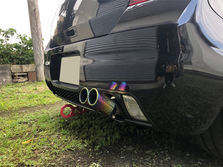 スイフトスポーツのDIY・マフラーカッター・おふざけに関するカスタム事例の投稿画像1枚目