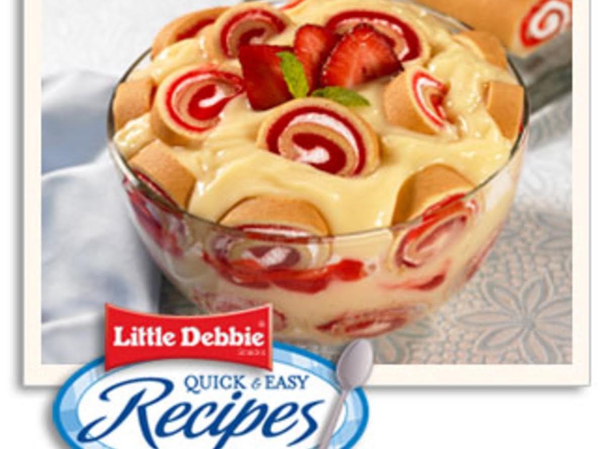 Little Debbie Strawberry Shortcake Trifle Just A Pinch Recipes