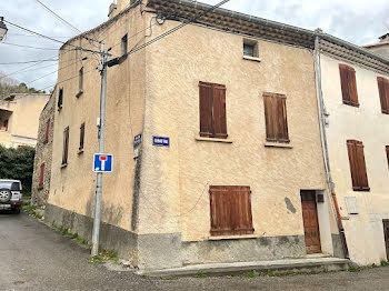 appartement à Mezel (04)