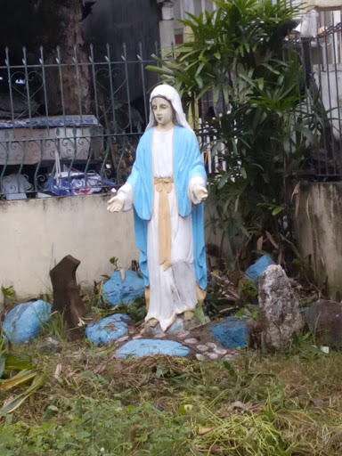 Mama Mary Statue