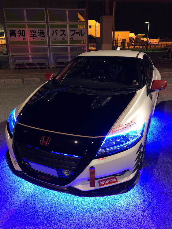 CR-Zのレッドメモリー・CR-Z・86・VEZELに関するカスタム事例の投稿画像2枚目
