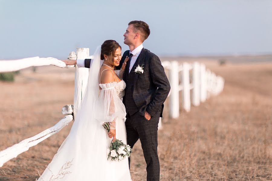 Fotografo di matrimoni Elena Tokareva (tokarevaelena). Foto del 11 novembre 2022