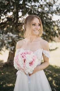 Fotografo di matrimoni Giuseppe Vitulli (giuseppevitulli). Foto del 11 ottobre 2022