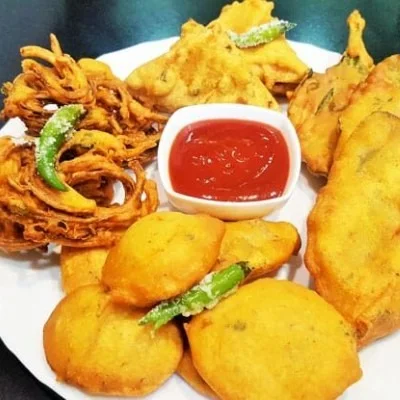 Veg Mix Pakoda