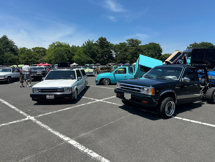 ハイラックススポーツピックアップの#RIDE ON CAR SHOW・#アメ車凄い数・#アメ車乗りたいなぁ・#セイバーも乗りたい・帰宅後はオイルまみれに関するカスタム事例の投稿画像15枚目