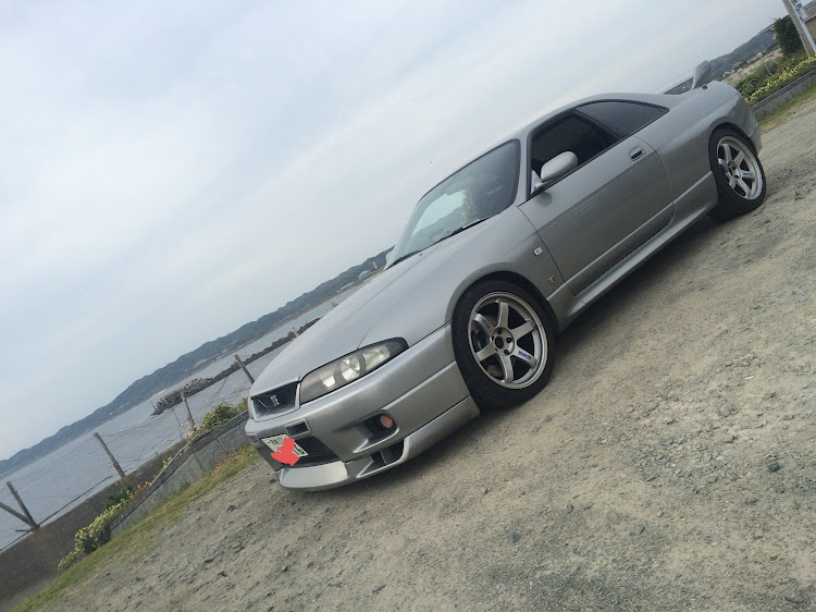スカイライン GT-RのヨッシーRさんが投稿したカスタム事例の投稿画像1枚目
