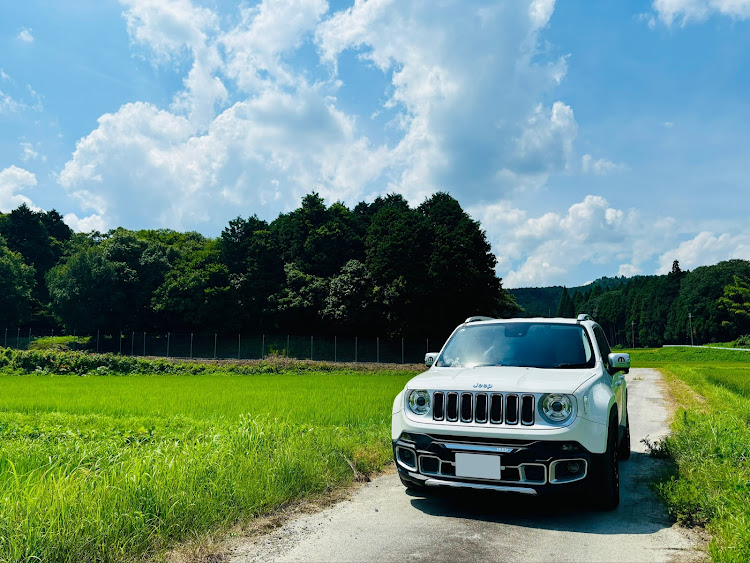 レネゲードのJeep Renegade・ドライブ・田舎の風景に関するカスタム事例の投稿画像3枚目