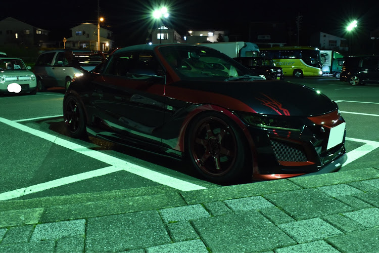 S660のカイザーベリアル号・Rosso cremisi・一眼レフ撮影・真紅の赤に関するカスタム事例の投稿画像1枚目