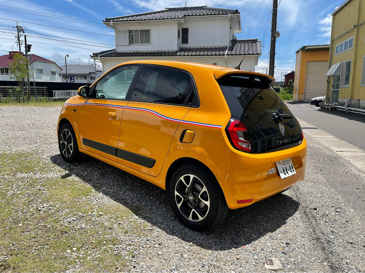 メガーヌ ハッチバックのトゥインゴ・MiTo・洗車に関するカスタム事例の投稿画像2枚目