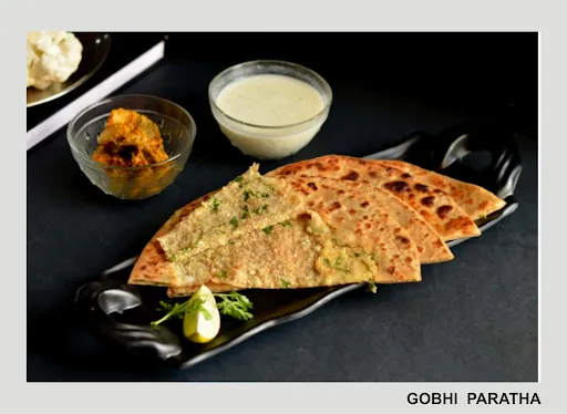 2 Gobi Paratha