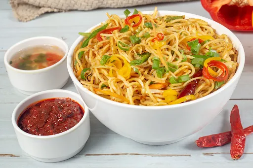 Veg Singapuri Noodles