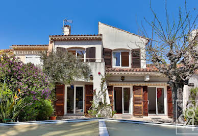 Villa with pool and terrace 3