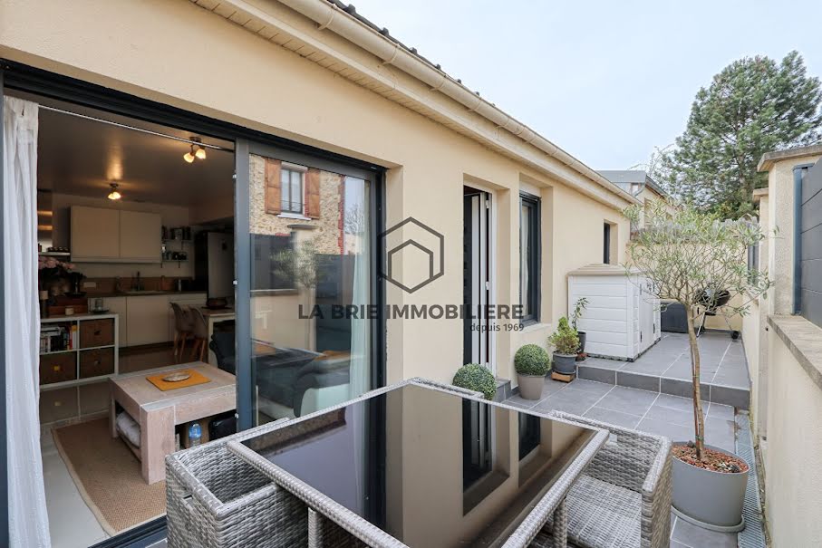 Vente maison 3 pièces 55.15 m² à Villecresnes (94440), 236 000 €