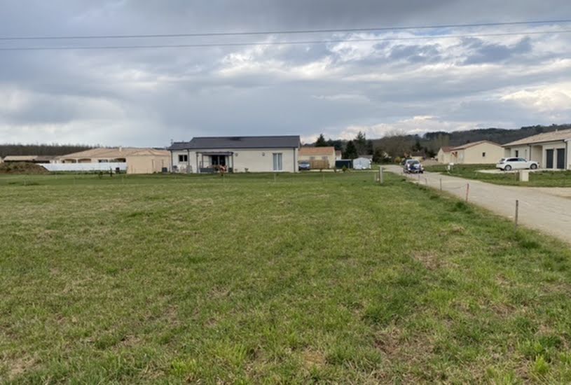  Vente Terrain + Maison - Terrain : 600m² - Maison : 100m² à Cubzac-les-Ponts (33240) 