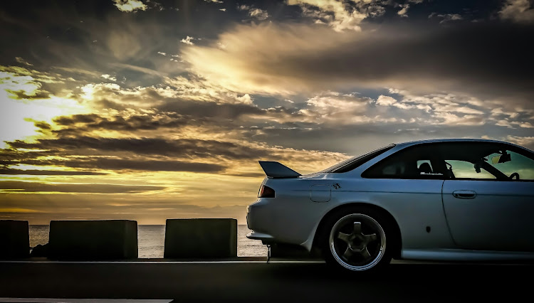 シルビアのs14後期、シルビア・夜明け・伊良湖岬・朝日に関するカスタム事例の投稿画像4枚目