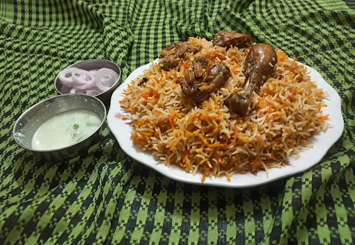 Lucknowi Chicken Biryani