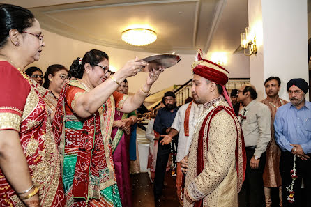 Fotógrafo de casamento Zin Hline Htun (mghline). Foto de 23 de outubro 2019