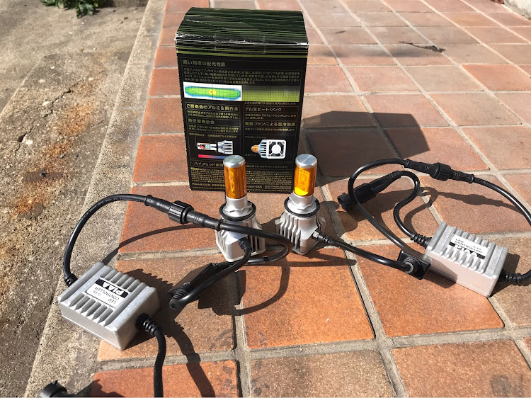 MRワゴンのフォグランプユニット交換・イカリングフォグランプ・嫁カー・DIY・汎用品着ける時は加工が必要wに関するカスタム事例の投稿画像1枚目