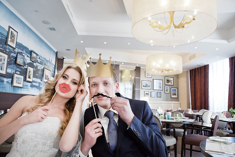 Wedding photographer Mikhail Zykov (22-19). Photo of 5 February 2013