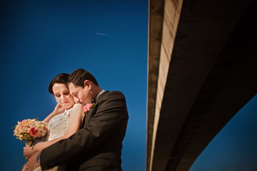 Fotografo di matrimoni Marius Tudor (mariustudor). Foto del 17 settembre 2014