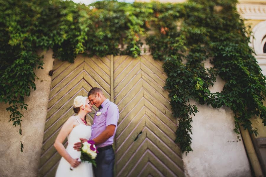 Fotógrafo de bodas Maksim Dubovik (acidmax). Foto del 7 de septiembre 2016