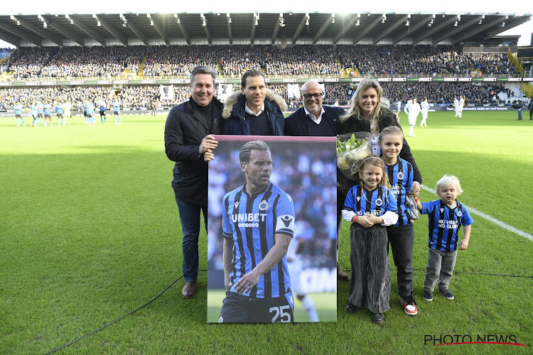 📷 Club Brugge neemt na negen jaar afscheid van Ruud Vormer met een prachtige tifo