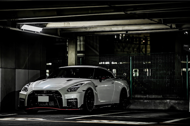 NISSAN GT-Rのコストコ 買い物・コストコ・荷物パンパンのGT-R・究極のドライビングプレジャーに関するカスタム事例の投稿画像2枚目